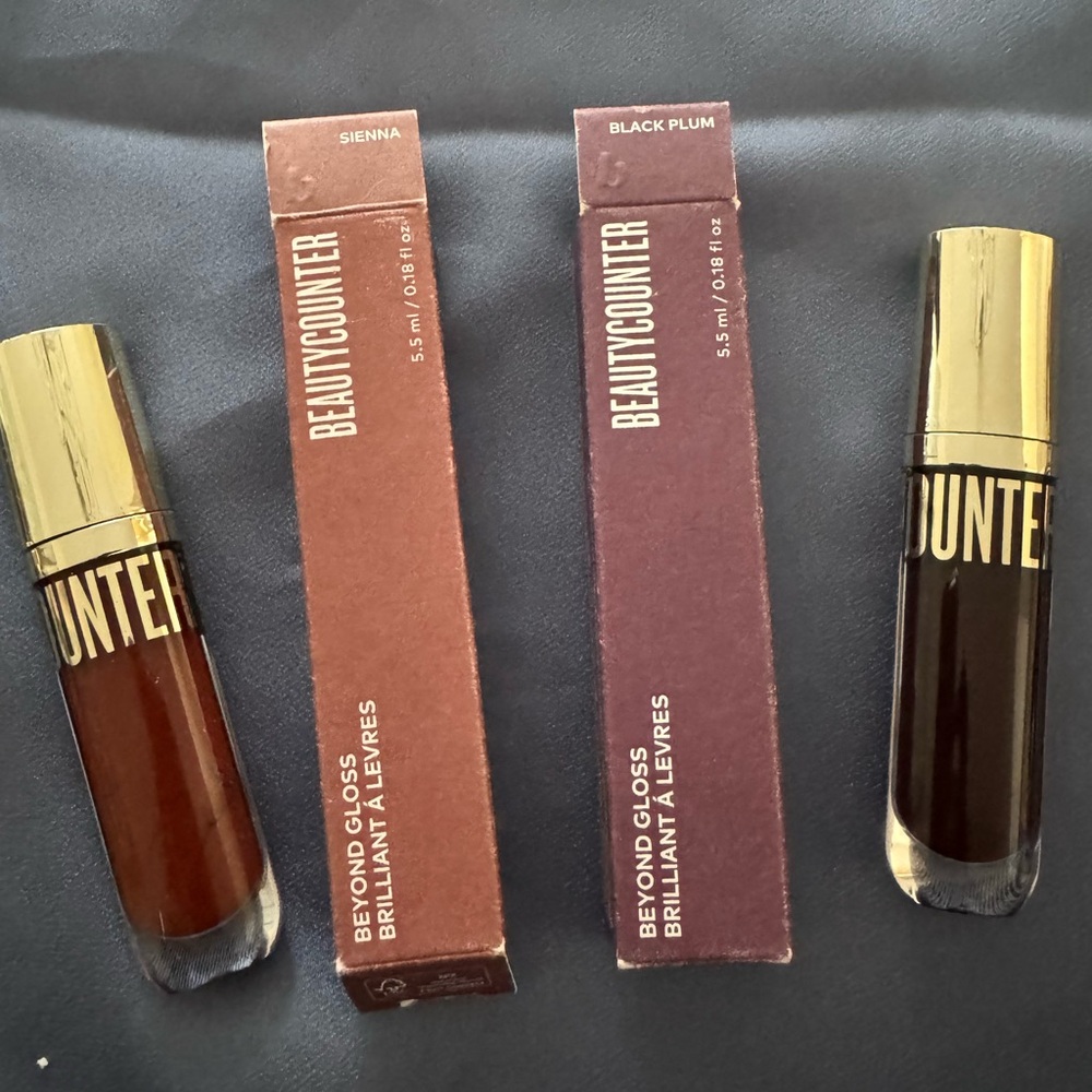 Beautycounter Beyond Gloss Duo - Sienna and Black Plum